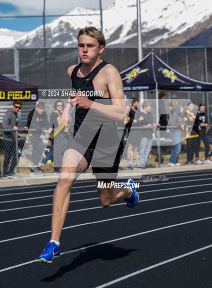 Thumbnail 3 in Early Bird Invitational photogallery.