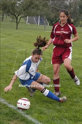 Thumbnail 2 in Golden Valley vs. Benicia (Spring Classic) photogallery.