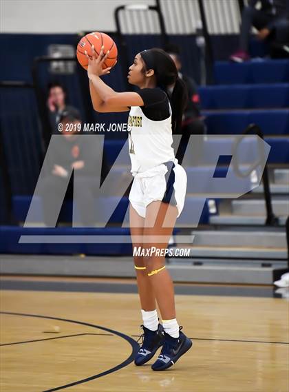 Thumbnail 3 in Riverdale Baptist vs. Archbishop Mitty (Nike Tournament of Champions)  photogallery.