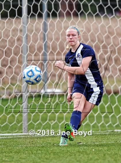 Thumbnail 2 in East Jackson vs. James Clemens (Southern Invitational Shootout 2016) photogallery.
