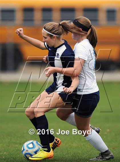 Thumbnail 2 in East Jackson vs. James Clemens (Southern Invitational Shootout 2016) photogallery.