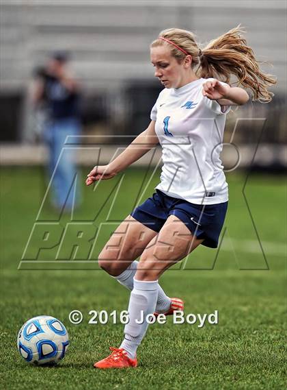 Thumbnail 3 in East Jackson vs. James Clemens (Southern Invitational Shootout 2016) photogallery.