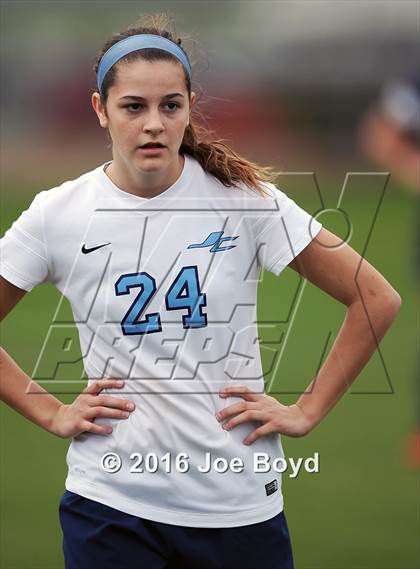 Thumbnail 2 in East Jackson vs. James Clemens (Southern Invitational Shootout 2016) photogallery.