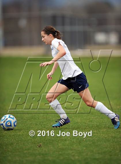 Thumbnail 2 in East Jackson vs. James Clemens (Southern Invitational Shootout 2016) photogallery.