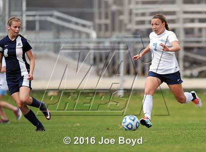 Thumbnail 1 in East Jackson vs. James Clemens (Southern Invitational Shootout 2016) photogallery.