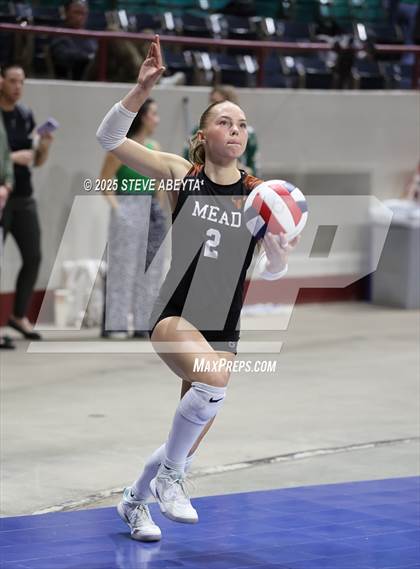 Thumbnail 3 in Battle Mountain vs. Mead (CHSAA 4A First Round) photogallery.