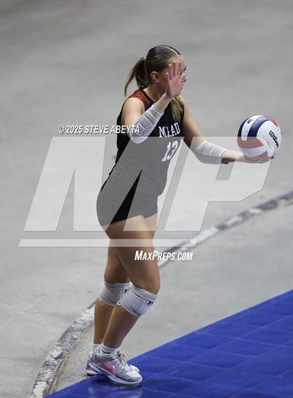 Thumbnail 1 in Battle Mountain vs. Mead (CHSAA 4A First Round) photogallery.