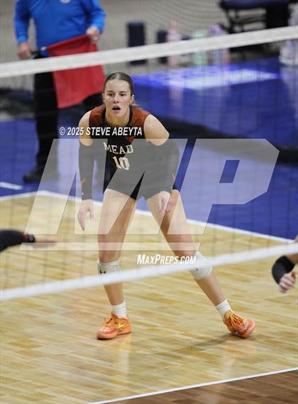 Thumbnail 2 in Battle Mountain vs. Mead (CHSAA 4A First Round) photogallery.