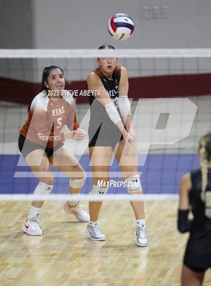 Thumbnail 2 in Battle Mountain vs. Mead (CHSAA 4A First Round) photogallery.