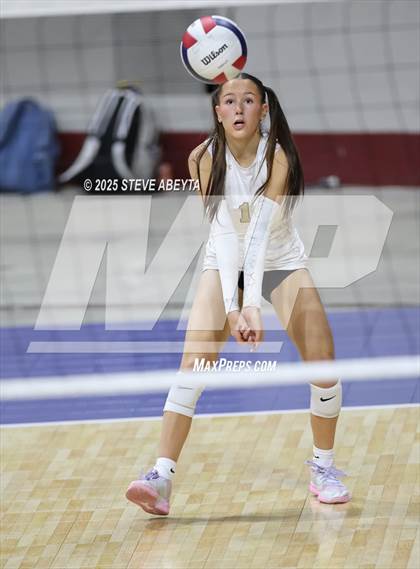 Thumbnail 2 in Battle Mountain vs. Mead (CHSAA 4A First Round) photogallery.