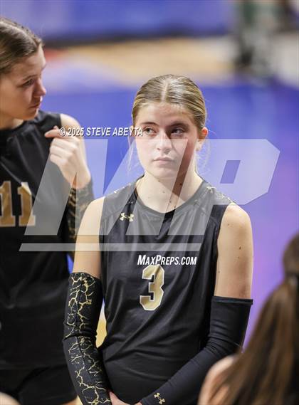 Thumbnail 1 in Battle Mountain vs. Mead (CHSAA 4A First Round) photogallery.