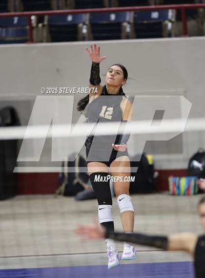 Thumbnail 1 in Battle Mountain vs. Mead (CHSAA 4A First Round) photogallery.