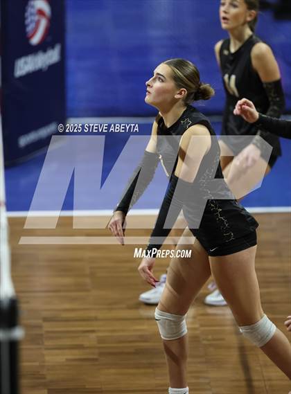 Thumbnail 3 in Battle Mountain vs. Mead (CHSAA 4A First Round) photogallery.