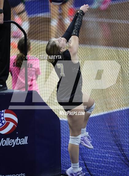 Thumbnail 1 in Battle Mountain vs. Mead (CHSAA 4A First Round) photogallery.