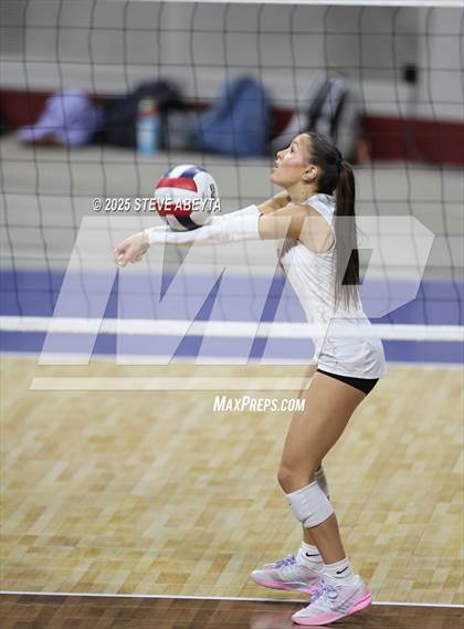 Thumbnail 3 in Battle Mountain vs. Mead (CHSAA 4A First Round) photogallery.