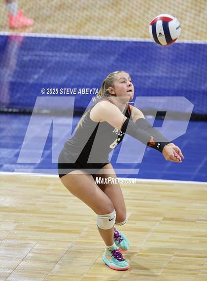 Thumbnail 1 in Battle Mountain vs. Mead (CHSAA 4A First Round) photogallery.