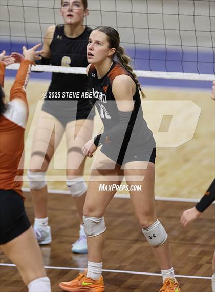 Thumbnail 3 in Battle Mountain vs. Mead (CHSAA 4A First Round) photogallery.