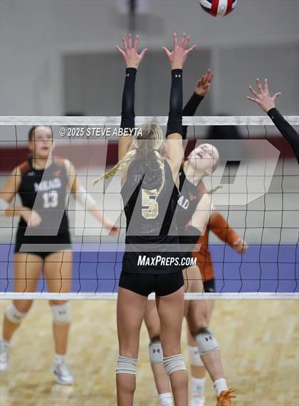 Thumbnail 1 in Battle Mountain vs. Mead (CHSAA 4A First Round) photogallery.