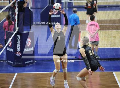 Thumbnail 3 in Battle Mountain vs. Mead (CHSAA 4A First Round) photogallery.