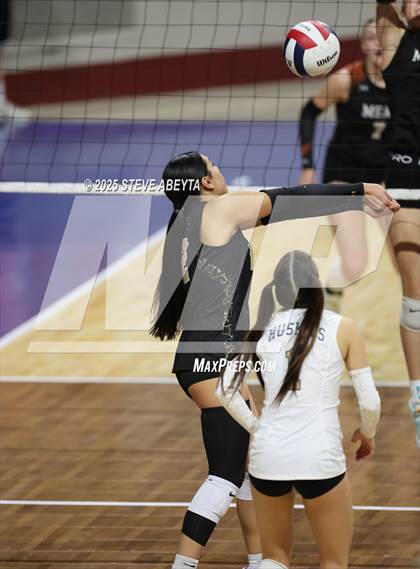 Thumbnail 3 in Battle Mountain vs. Mead (CHSAA 4A First Round) photogallery.