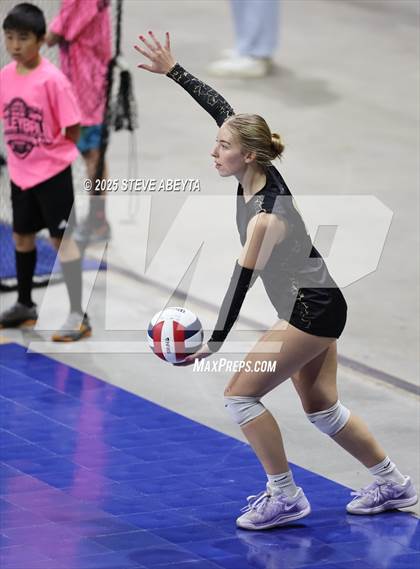 Thumbnail 2 in Battle Mountain vs. Mead (CHSAA 4A First Round) photogallery.