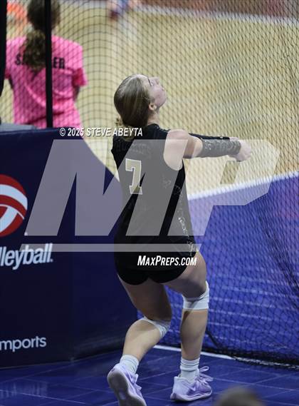 Thumbnail 3 in Battle Mountain vs. Mead (CHSAA 4A First Round) photogallery.