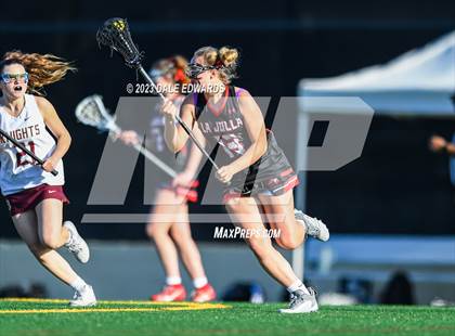 Thumbnail 3 in Bishop's vs La Jolla photogallery.