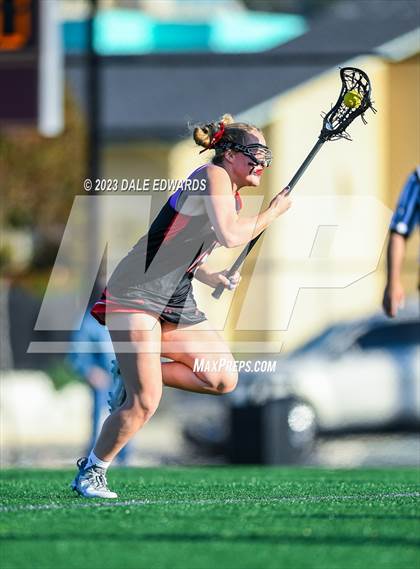 Thumbnail 3 in Bishop's vs La Jolla photogallery.