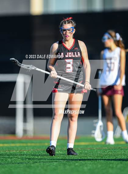 Thumbnail 2 in Bishop's vs La Jolla photogallery.