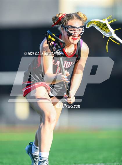 Thumbnail 3 in Bishop's vs La Jolla photogallery.