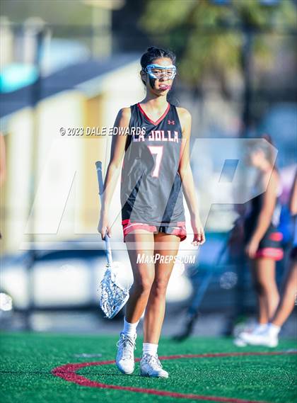Thumbnail 3 in Bishop's vs La Jolla photogallery.