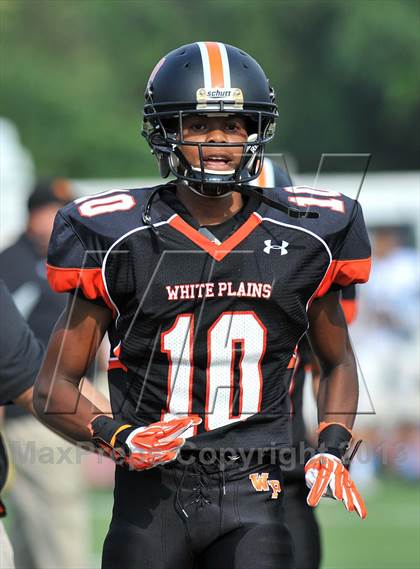 Thumbnail 1 in Suffern @ White Plains photogallery.