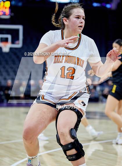 Thumbnail 1 in Whitney vs. Half Moon Bay (CIF State D4 Final) photogallery.
