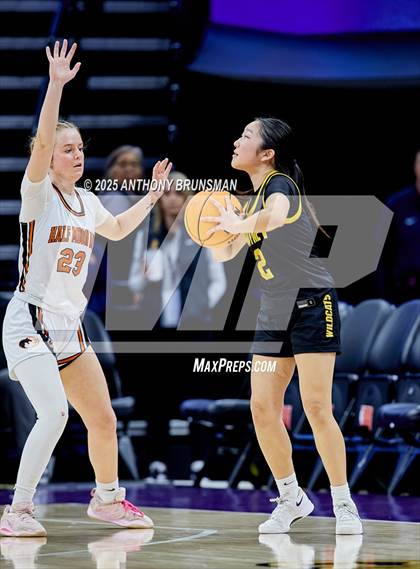 Thumbnail 2 in Whitney vs. Half Moon Bay (CIF State D4 Final) photogallery.