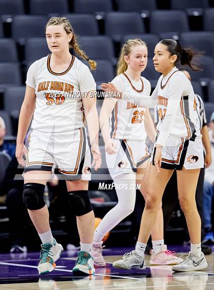 Thumbnail 1 in Whitney vs. Half Moon Bay (CIF State D4 Final) photogallery.