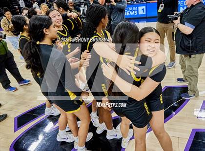 Thumbnail 1 in Whitney vs. Half Moon Bay (CIF State D4 Final) photogallery.