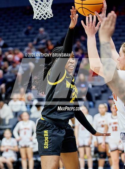 Thumbnail 3 in Whitney vs. Half Moon Bay (CIF State D4 Final) photogallery.