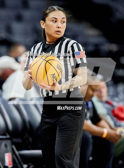 Thumbnail 3 in Whitney vs. Half Moon Bay (CIF State D4 Final) photogallery.