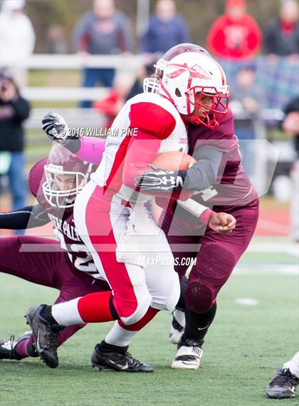Thumbnail 2 in Liberty vs. New Paltz (Section 9 Class B Semifinal) photogallery.