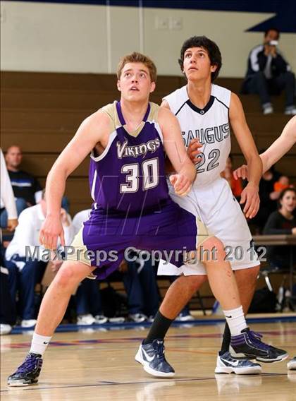 Thumbnail 1 in Valencia vs. Saugus (Chaminade Holiday Classic) photogallery.