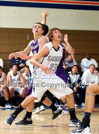 Thumbnail 3 in Valencia vs. Saugus (Chaminade Holiday Classic) photogallery.