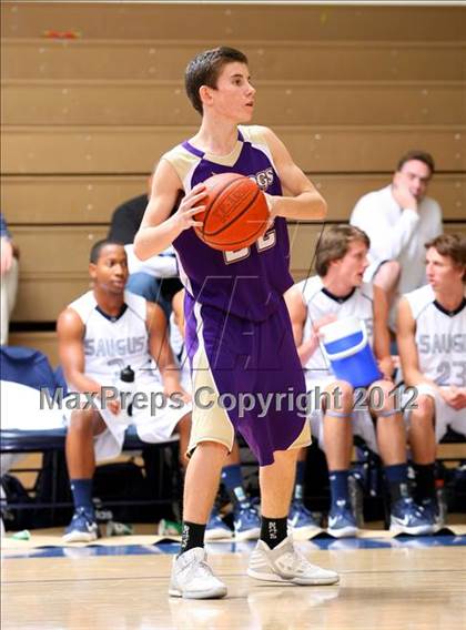 Thumbnail 1 in Valencia vs. Saugus (Chaminade Holiday Classic) photogallery.