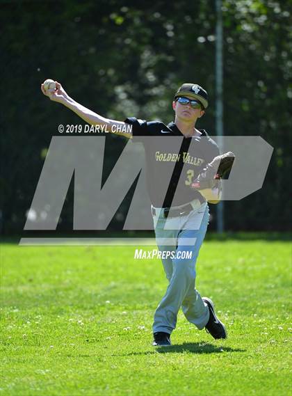 Thumbnail 1 in Golden Valley @ San Marino photogallery.