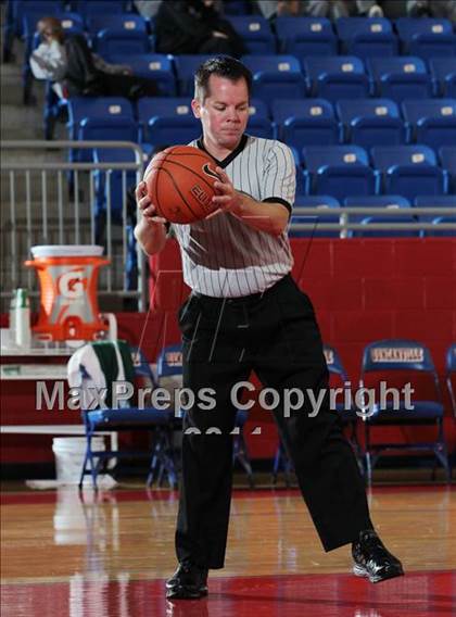 Thumbnail 2 in Madison @ Seguin (Thanksgiving Hoopfest) photogallery.