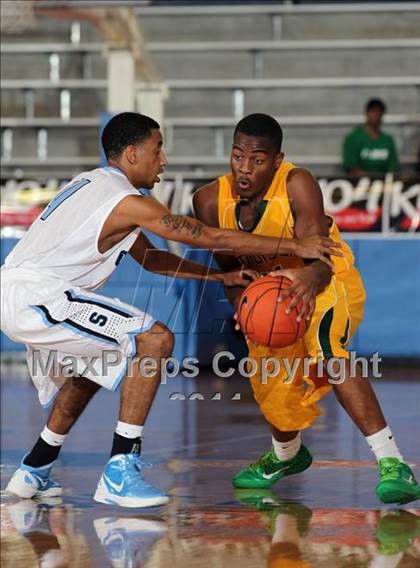 Thumbnail 1 in Madison @ Seguin (Thanksgiving Hoopfest) photogallery.