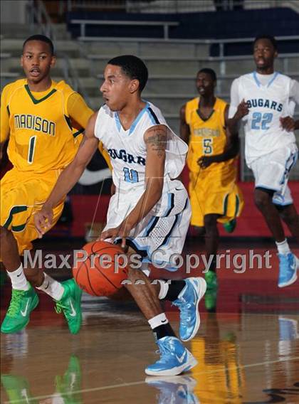 Thumbnail 2 in Madison @ Seguin (Thanksgiving Hoopfest) photogallery.