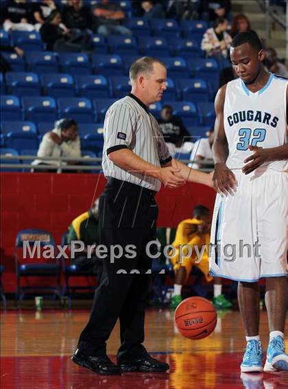 Thumbnail 1 in Madison @ Seguin (Thanksgiving Hoopfest) photogallery.