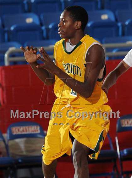 Thumbnail 3 in Madison @ Seguin (Thanksgiving Hoopfest) photogallery.