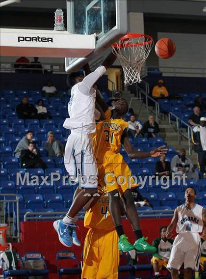 Thumbnail 1 in Madison @ Seguin (Thanksgiving Hoopfest) photogallery.
