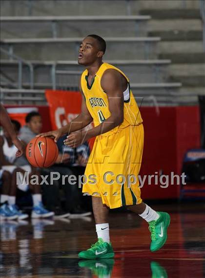 Thumbnail 2 in Madison @ Seguin (Thanksgiving Hoopfest) photogallery.